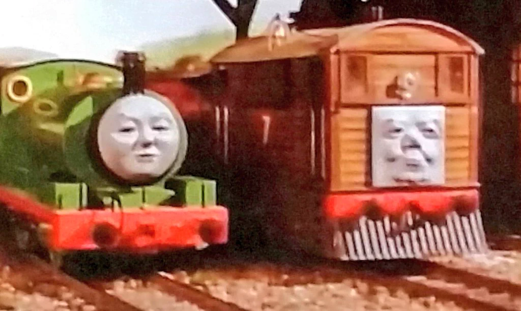 機関車トーマスのパーシーとドビーが想像以上に疲れてるwww