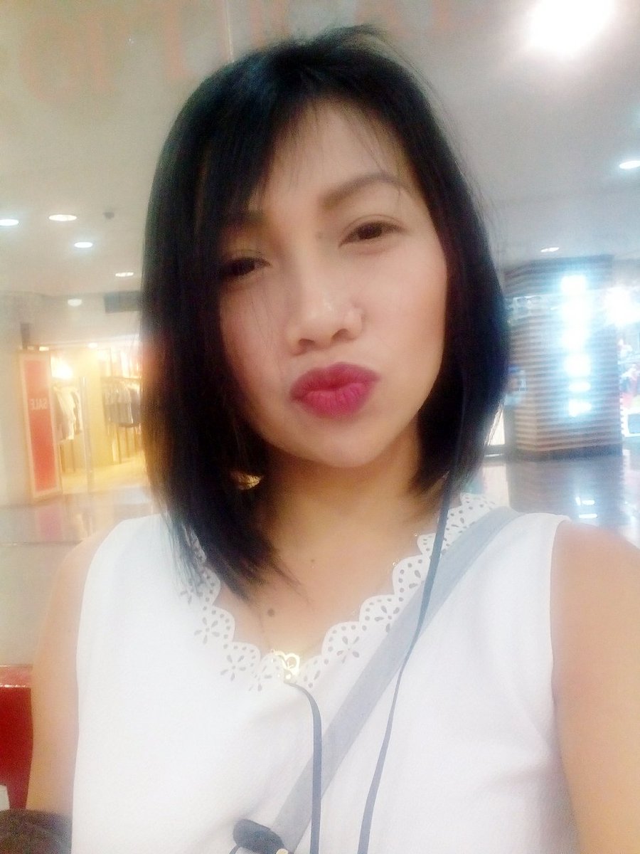 SamMing15's tweet photo. Waiting u all guys here in Robinsons Manila

#HinahanapHanapKitaLASA https://t.co/xbBA1drr7P
