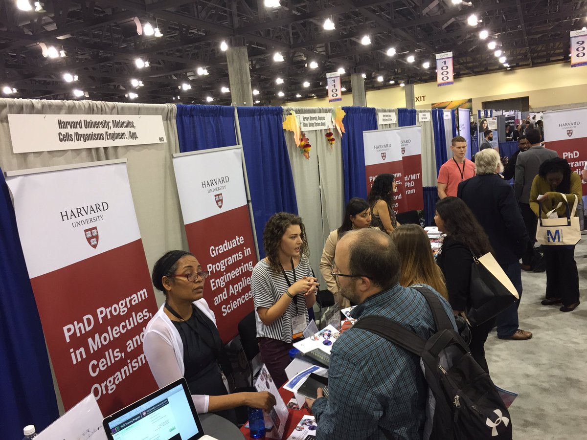 FanuelMuindi's tweet photo. Our team was very busy today at booth # 903 @MCB_Harvard. #ABRCMS2017 #ABRCMSPhoenix2017 #stories_insci we'll be back tomorrow! https://t.co/cnefQ9AYKV