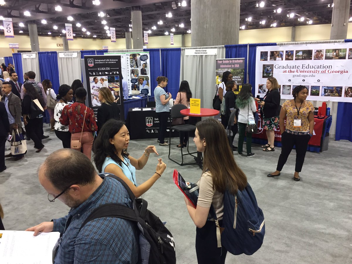 FanuelMuindi's tweet photo. Our team was very busy today at booth # 903 @MCB_Harvard. #ABRCMS2017 #ABRCMSPhoenix2017 #stories_insci we'll be back tomorrow! https://t.co/cnefQ9AYKV