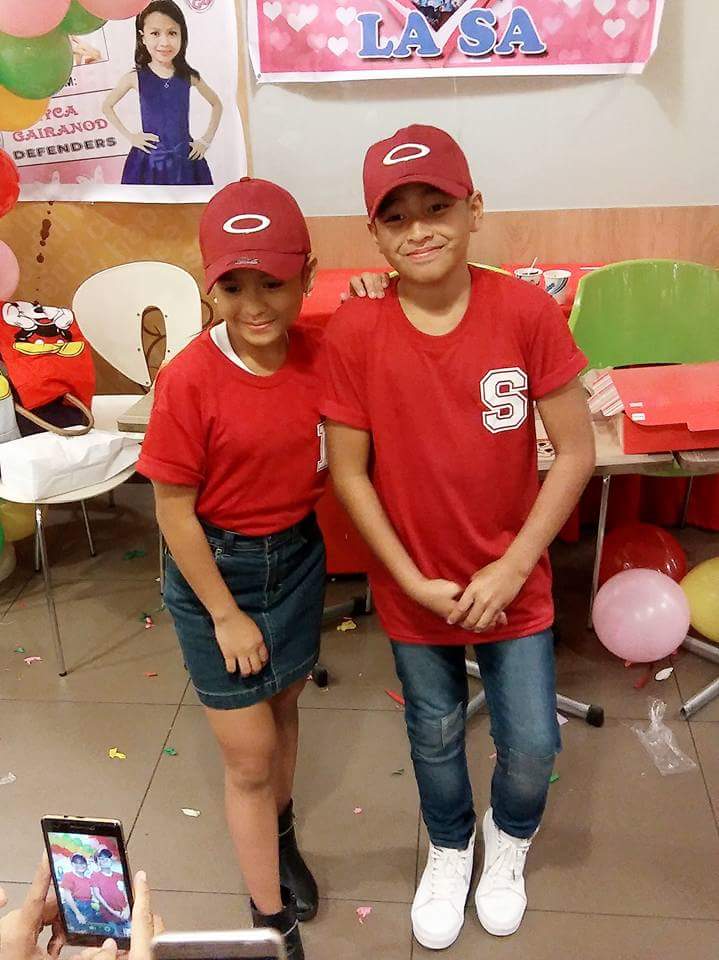SamMing15's tweet photo. Twinning 

#HinahanapHanapKitaLASA https://t.co/sZGsbltYb0