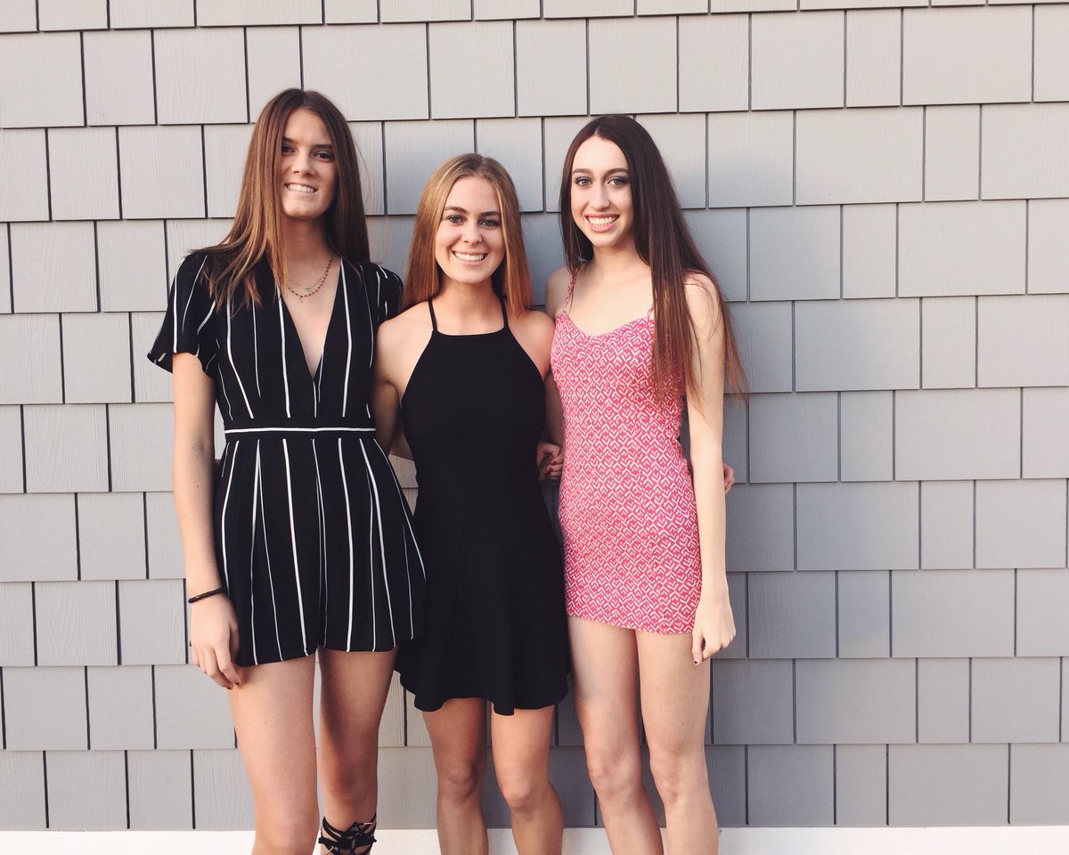 catherinekempt8's tweet photo. happy birthday elude❣️ never stop complaining 😜 love you forever🌈❤️ @elyse_stark https://t.co/je6gyGt7QX