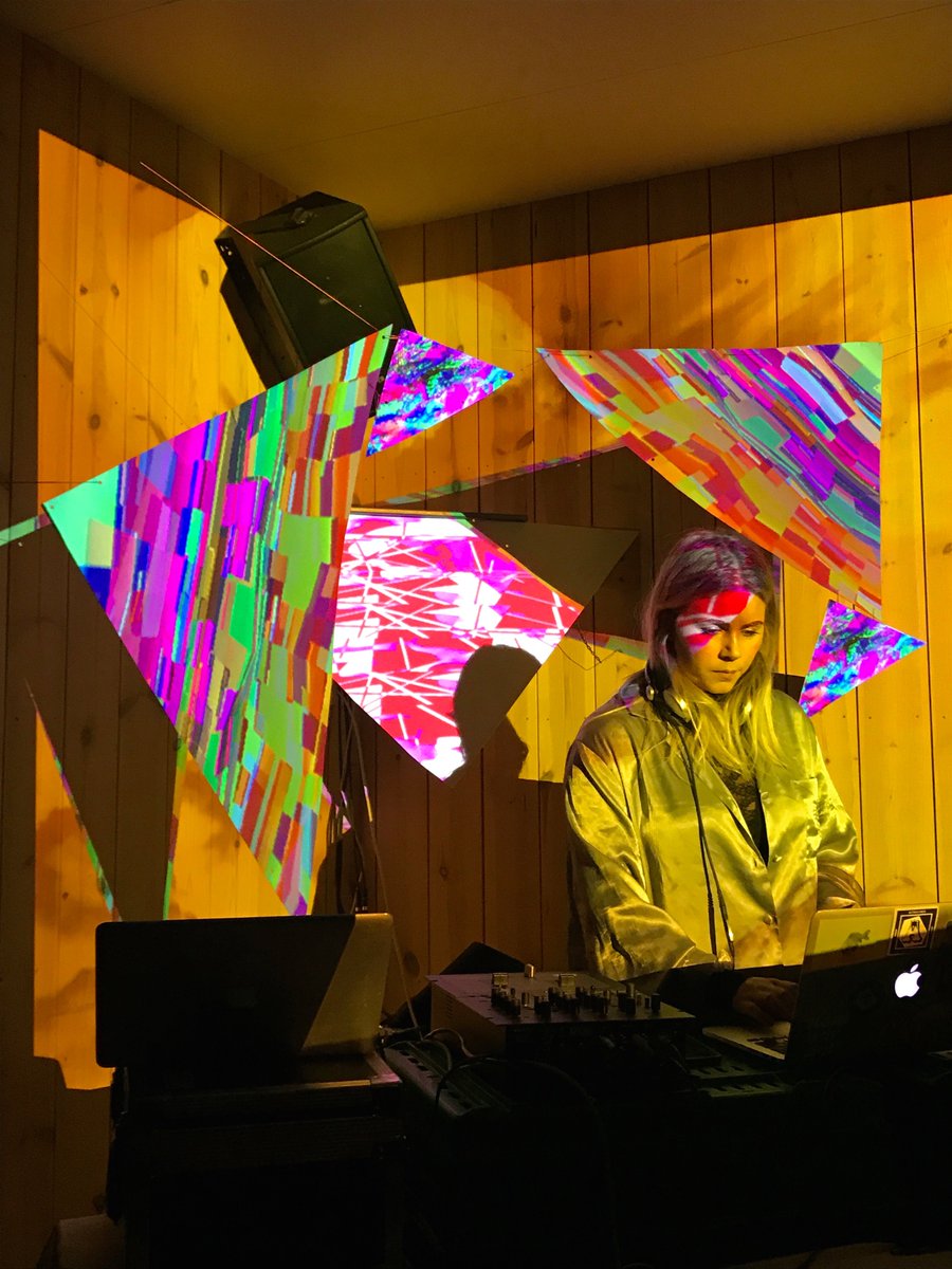 Electrofringe tweet media