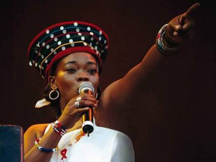 Happy birthday to Legendary Brenda Fassie she was gonna be 53 this year (Rip Ma_brrrrrrr) 