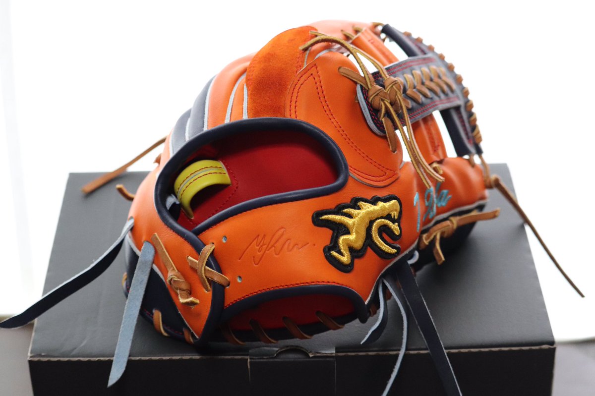 Nts62's tweet photo. やっと来たぁぁぁ🐉
すんげぇいいぞこれ！笑

#RYU
#ますかスポーツ https://t.co/QJnFspg0vs