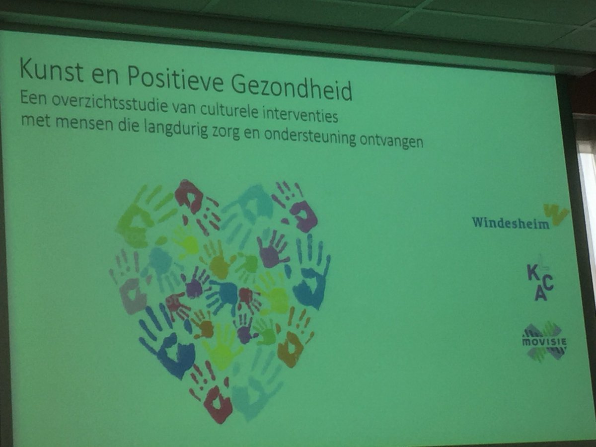 Carolien_Smits's tweet photo. Kunst doet wat; maar wat precies? Kennissynthese voor ZonMw #NVG2017 #Windesheim https://t.co/dDbuQ3OekI