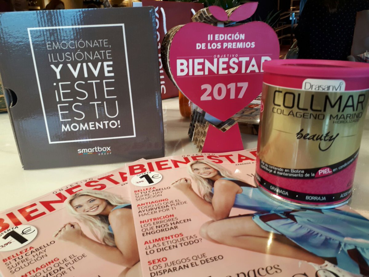 Drasanvi's tweet photo. Estas son las caras de orgullo de los galardonados de los #PremiosOB 2017. 
Mejor Producto de #Nutricosmética ➡️ #CollmaBeauty @obienestar https://t.co/8AAKWzPDjE