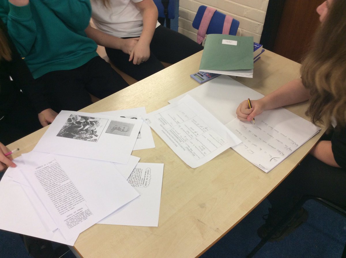 LochsidePS's tweet photo. We've been using primary sources to find out how one man started world war 1! #P7F https://t.co/lYMepARBXp