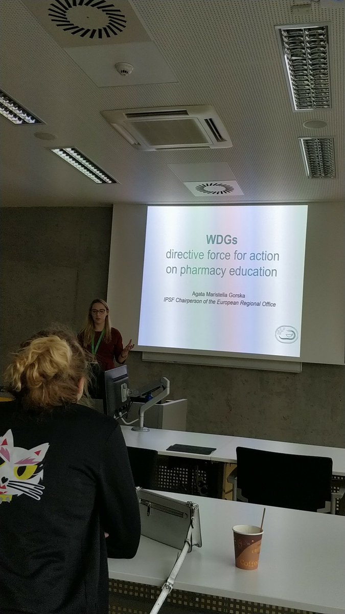 Pharmicaa's tweet photo. The @IPSForg EuRO at #EPSAAA17 talking to us about workforce development goals @EPSA_Online https://t.co/zuM6IuLWUj