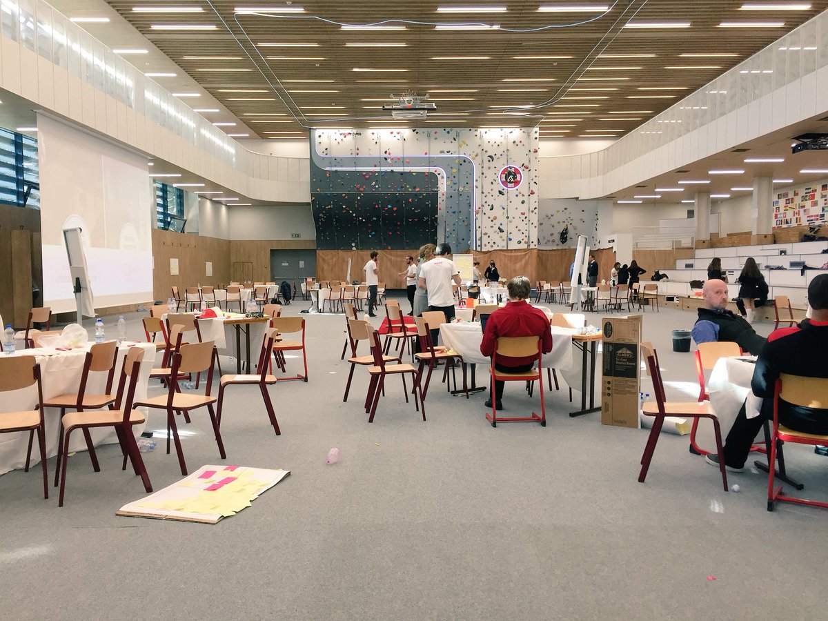 GlobalFuturizer's tweet photo. 🥙🍎 | Time to eat and relax... see you soon! #GFLas https://t.co/ciSrr3ZDwX