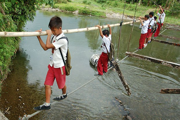 ritacollin64's tweet image. «Ενώ εμείς προσπαθούμε να τους διδάξουμε πράγματα για την ζωή, τα παιδιά μάς διδάσκουν τι σημαίνει πραγματικά ζωή» -Α. Σουίντ Καλημέρα!!