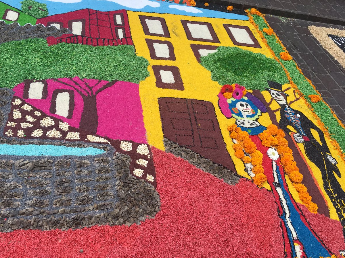 #usfdiademuertos