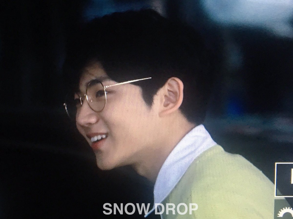 snowdrop_ahs's tweet photo. 171103 셀럽티비 출근
#형섭 #안형섭 #HYEONGSEOP https://t.co/fzxq6BECG3