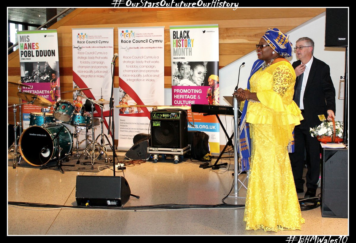 #BoreDa #GoodMorning #HappyFriday #DyddGwenerHapus images of <a href="/UzoIwobi/">Professor Uzo Iwobi CBE FLSW FRSA</a> <a href="/MarkDrakeford/">Mark Drakeford 🏴󠁧󠁢󠁷󠁬󠁳󠁿</a> at #BHMWales10 <a href="/theCentre/">Wales Millennium Centre</a> last weekend #BHM <a href="/rcccymru/">Race Council Cymru</a>