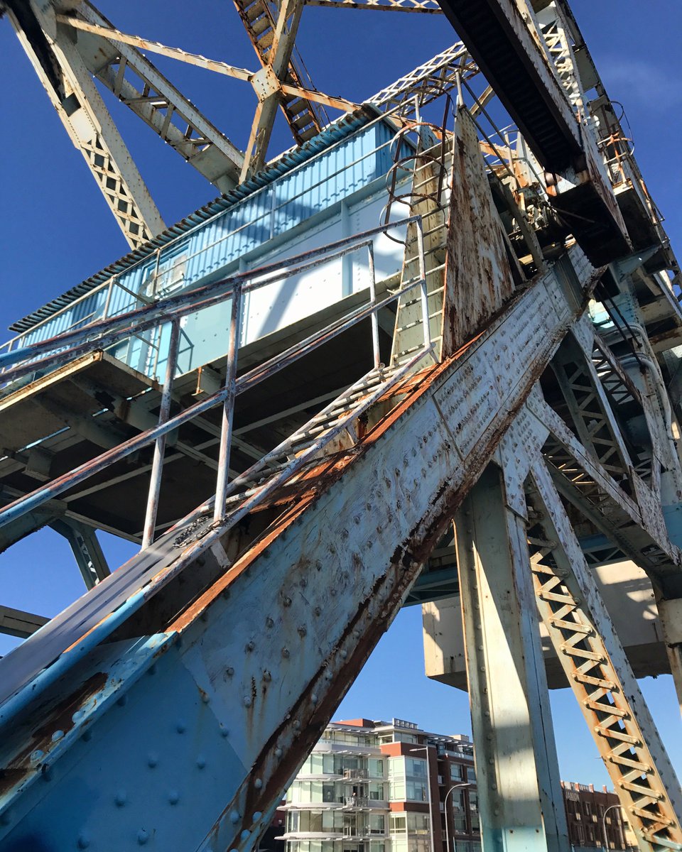 UCS_Victoria's tweet photo. The Johnson Street Bridge, a structural landmark of Victoria. Visit the Blue Bridge before it's replaced as early as Dec! #yyj #exploreyyj https://t.co/3xw5gJvM7p