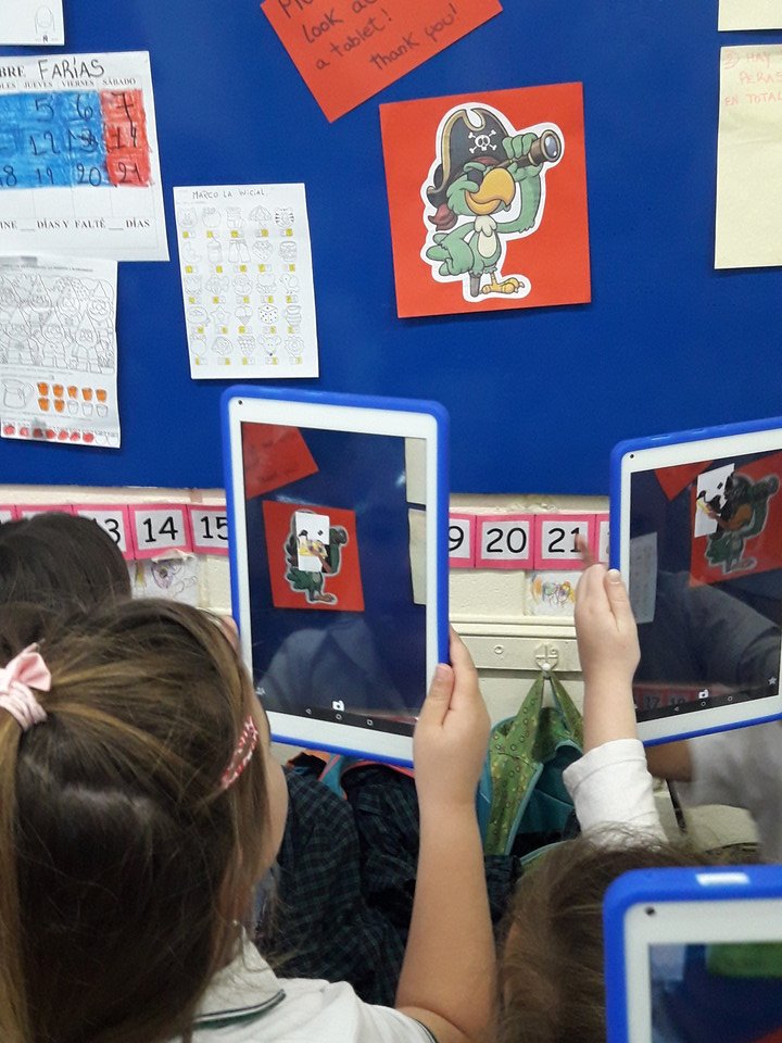 cym_marktech's tweet photo. #EducaciónInicial experimenta @aurasma 
#educacion #edutech #TICs #proyectos #educacioninfantil #educacioninicial https://t.co/i0ulZNS2o2