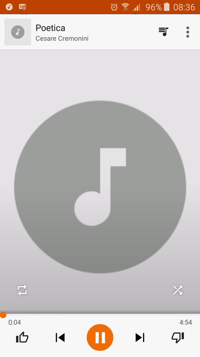 La__Marchi's tweet photo. Hai ragione, questa canzone non cerca scorciatoie. È splendida @CremoniniCesare , grazie e bentornato. #Poetica https://t.co/LWfK8p6Xhc
