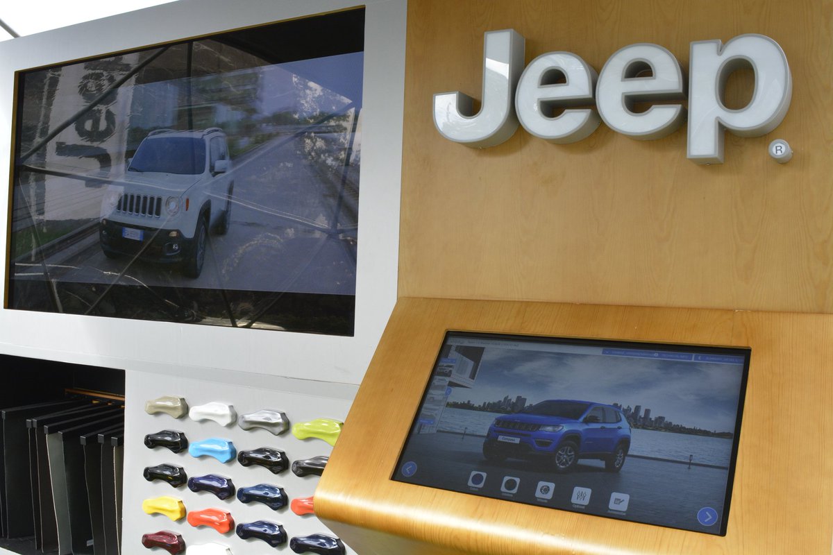 VSD_Events's tweet photo. ¡Buenos días! Hoy vuelve el #CompassTour 🚙. Estaremos con el @Jeep_es #Compass en el C.C. Bonaire de Valencia. https://t.co/j2f44H0j7V