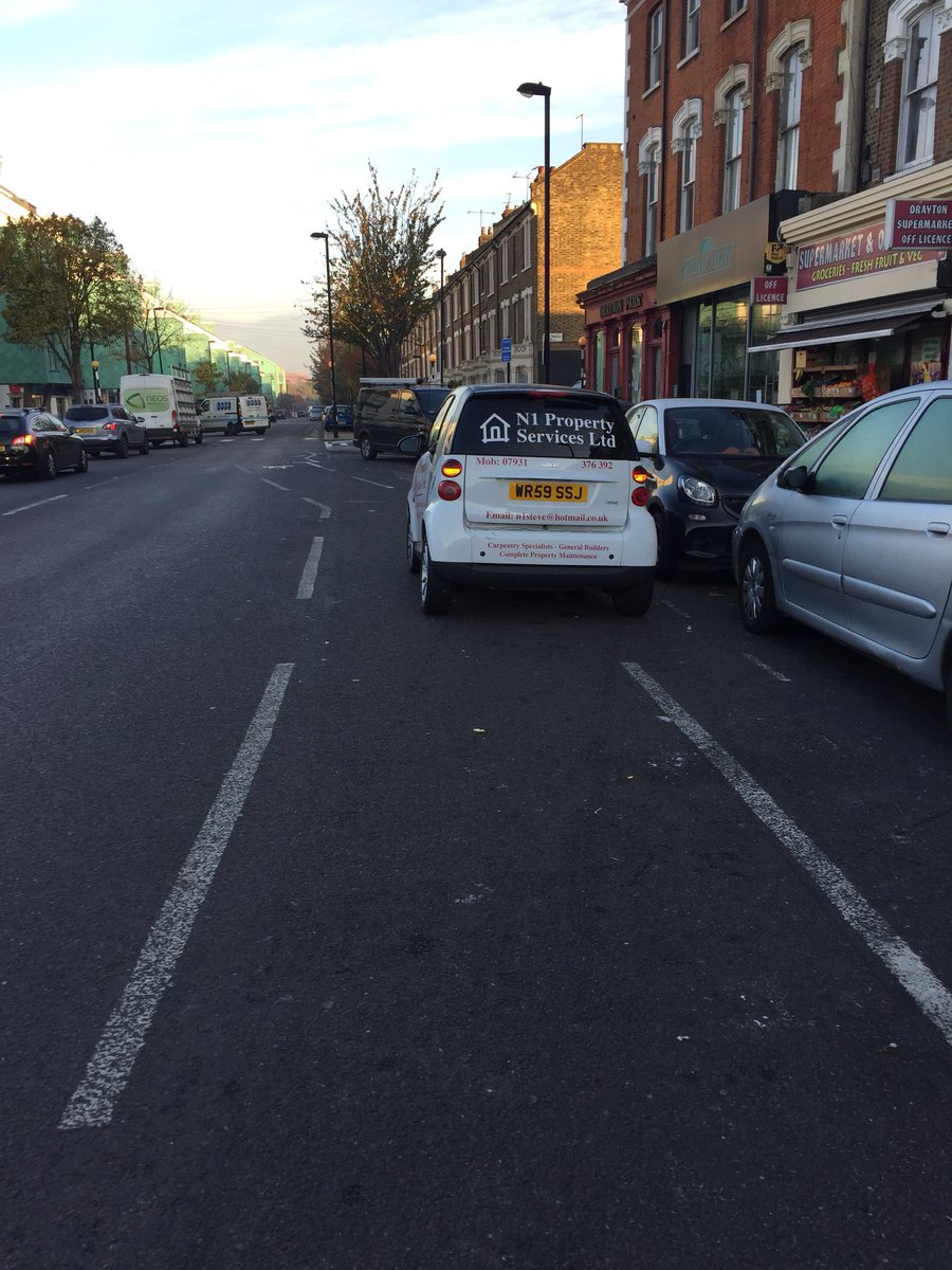 jennyfmorgan's tweet photo. Here we are again @Trafficwmp @IslingtonBC @CycleIslington #draytonpark #noloading https://t.co/RZwuSwGF8U