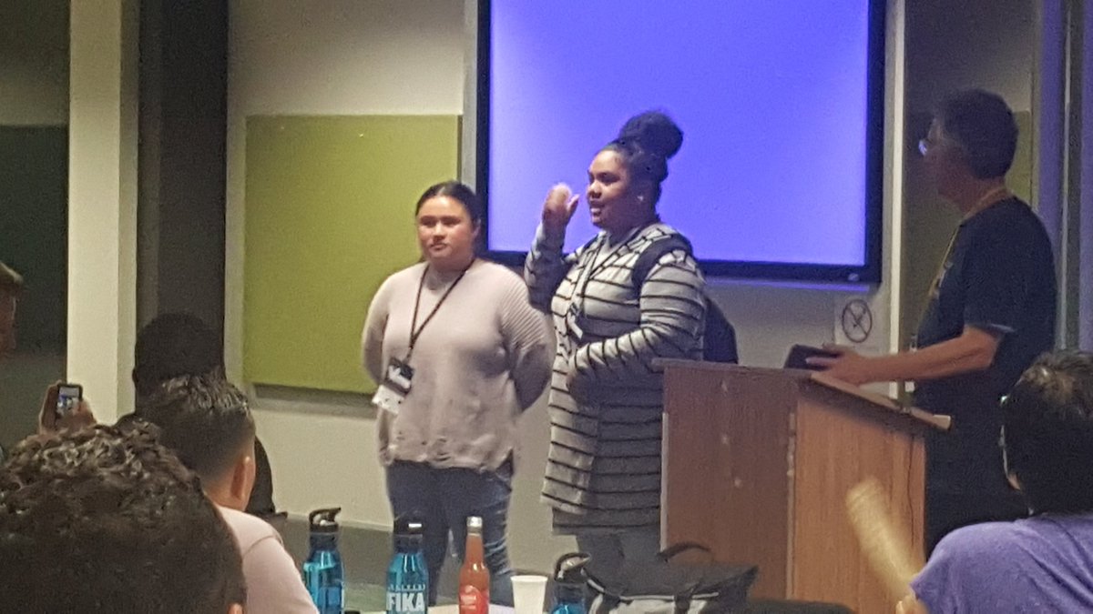 Kiwi_Mouse's tweet photo. Courage! Porirua college students pitching #swpasifika #yetrustnz https://t.co/DQ8pWaWULX