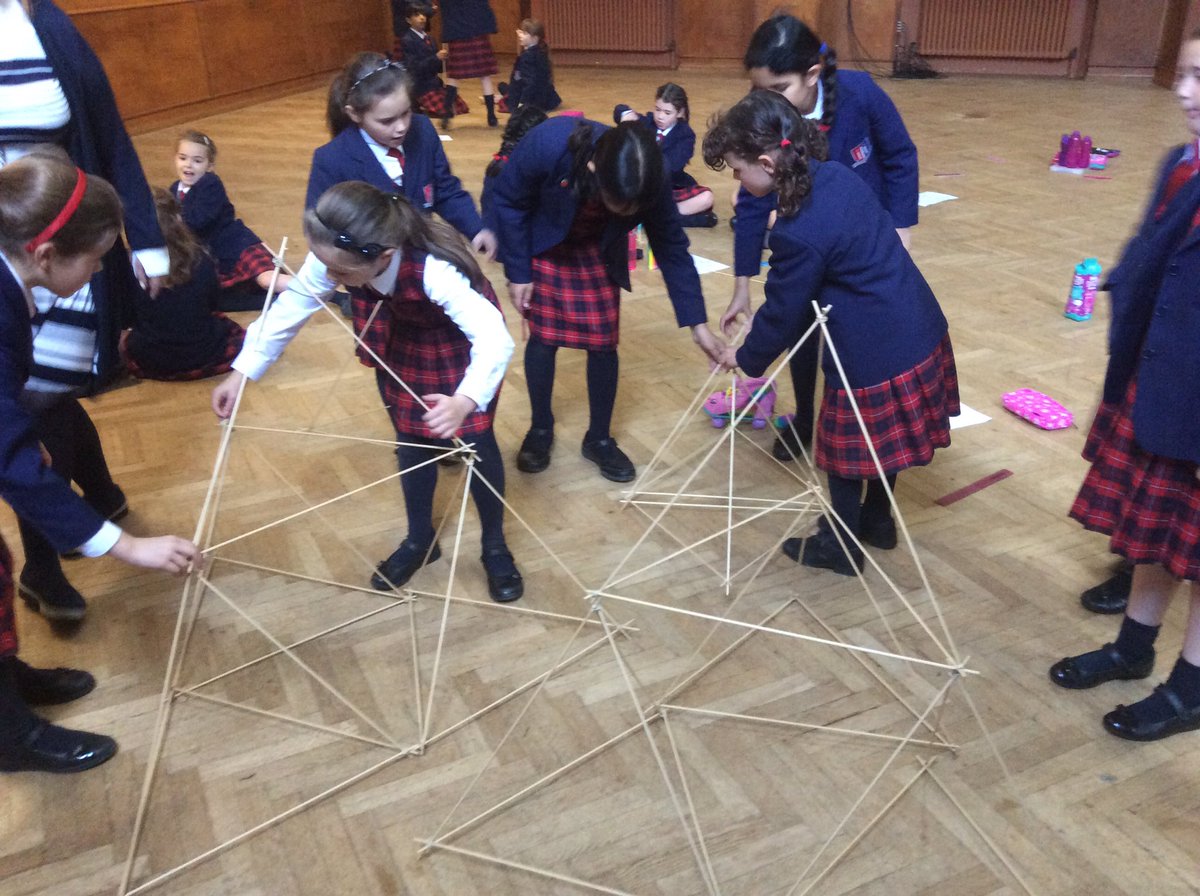 THSch_Maths's tweet photo. Can we make larger tetrahedrons from smaller ones? Year 4 can! @THSch_Junior #thy4 👏🤔 https://t.co/1tOa9YucQa