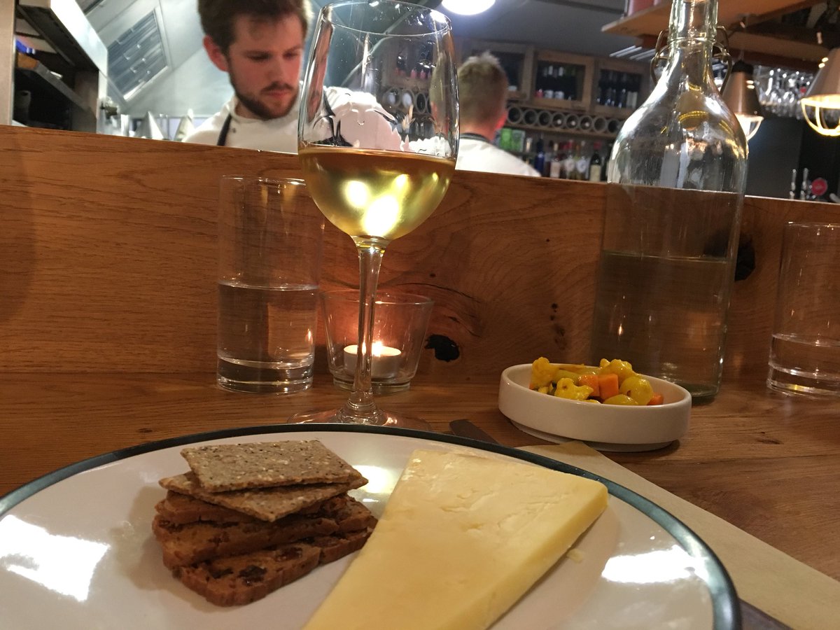 BeardyTatters's tweet image. #ringsideseats @RootBristol #lastnight #loveyjubbly