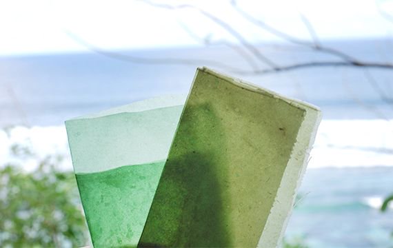 NewPlasticsEcon's tweet photo. An Indonesian startup that designs food wrappings and sachets out of seaweed that can be dissolved and eaten. https://t.co/XBLk0v7VFr https://t.co/ULqObqTr5U