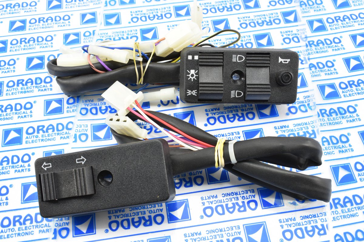 oradoexports's tweet photo. Vespa LML PX Horn Dipper And Handlebar Light Switch With Wire

INBOX FOR MORE DETAILS https://t.co/1vNl7vRRai