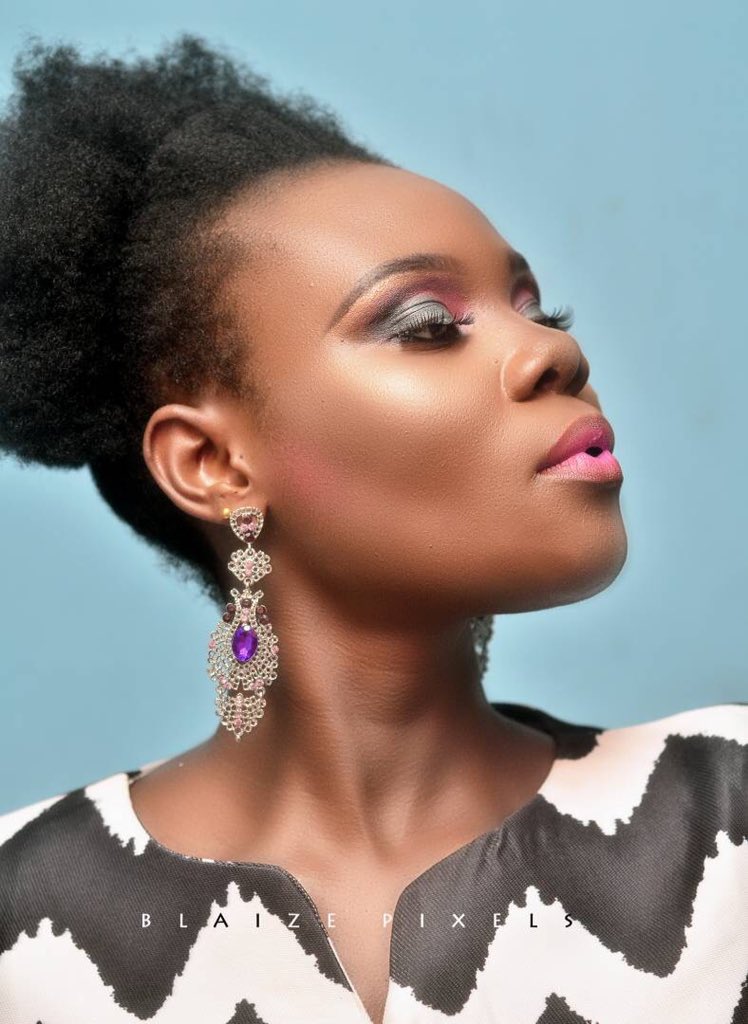 olatunde_blaize's tweet photo. #BlaizePixels17 #LifeOfBlaize #PotraitPhotography #PhotographyIsArt #Fotograva
Muse & MUA: @I_Am_Meenah
Love it! https://t.co/86neR7ZDiy