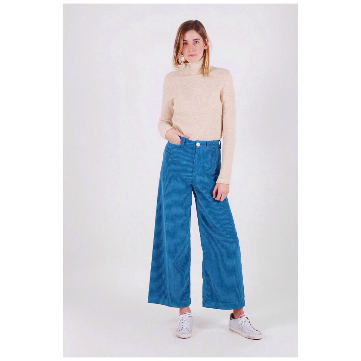 pez_tienda's tweet photo. Jersey y pantalones de Masscob 
Sneakers de Golden Goose 
#tiendaspez #moda #jersey #masscob #pants #pez #sneakers #goldengoosedeluxebrand https://t.co/R1kftMXsTh