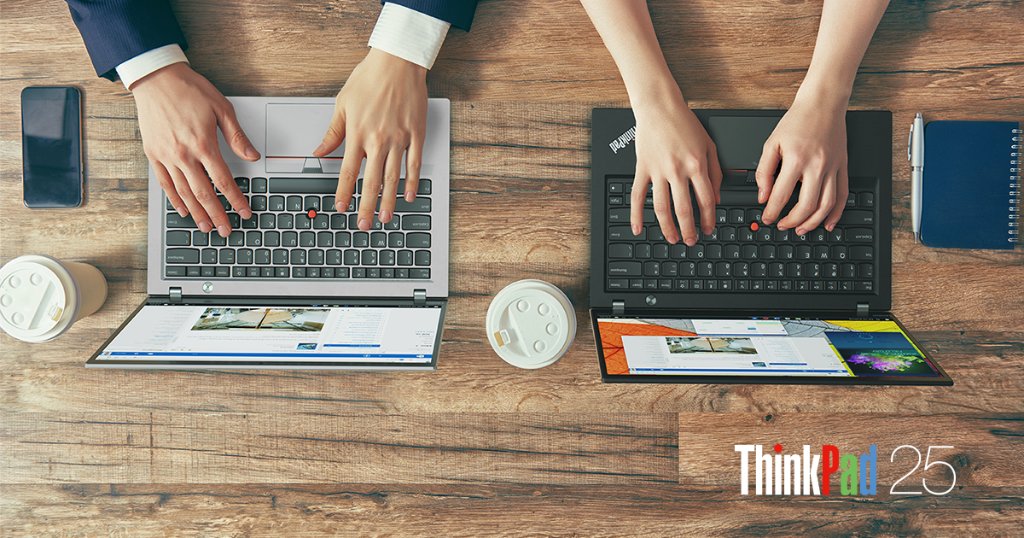 Lenovo Japan Thinkpadtrivia25 Vol 9 手をホームポジションに置いた時にどのモデルでも違和感がないように トラックポイントとクリックボタンで作る三角形の大きさ 形には強いこだわりがあり それがデザインの特長にもなってる T Co