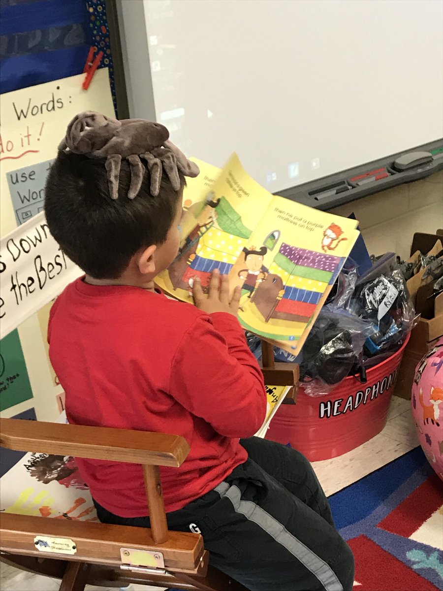 CGFirstGrade's tweet photo. Reading is so much more fun with a book buddie 😂 https://t.co/9BlwRR6qqu