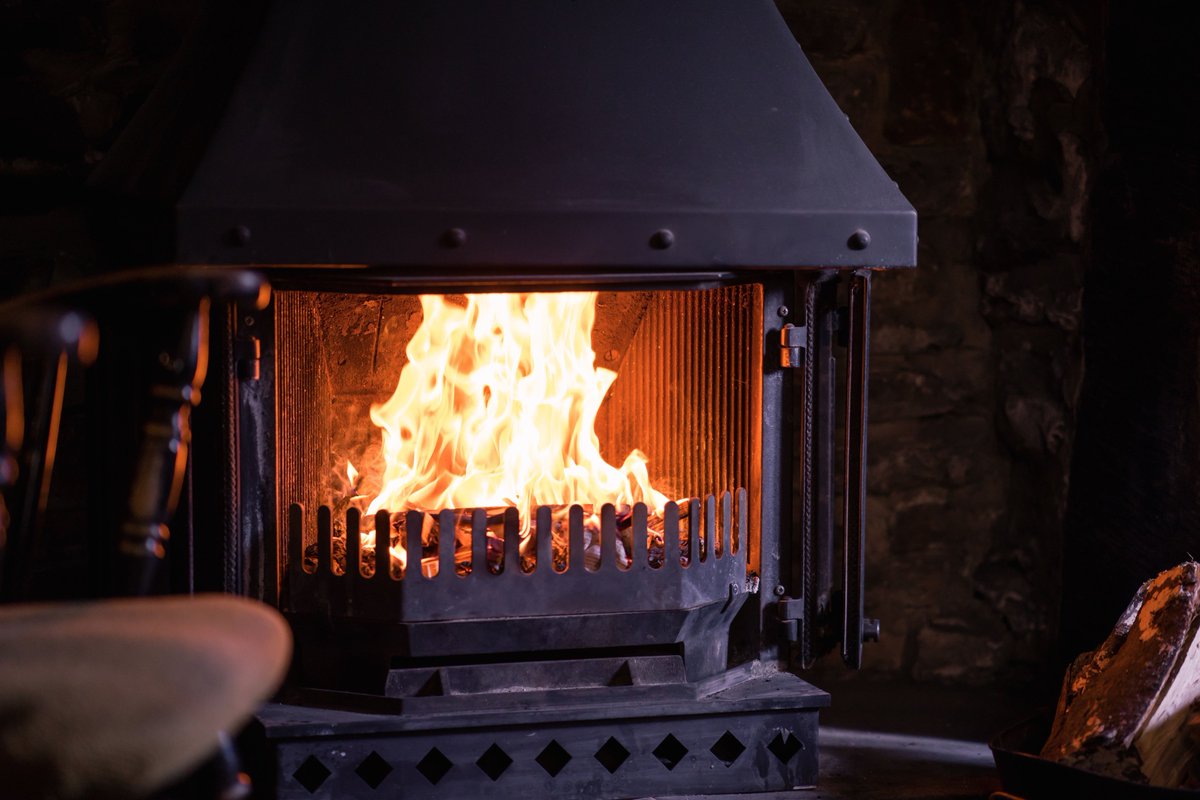 Christmas is just around the corner! Book your festive get together with us today to avoid disappointment! thecheshirecheeseinn.co.uk/christmas-menu…