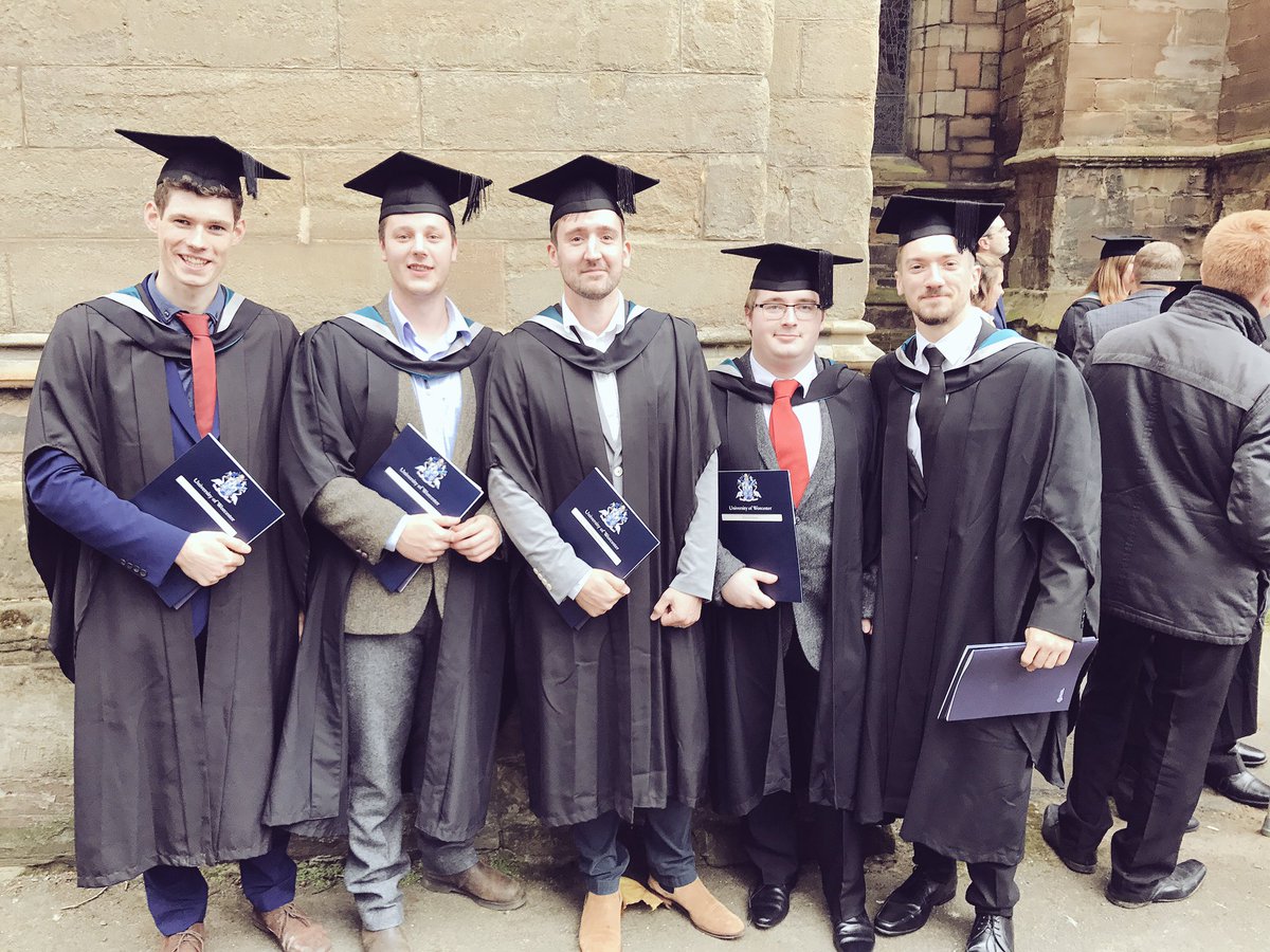 PSAFSoc's tweet photo. Class of 17 straight outa' @WarwickshireCol @PershoreCollege @WorcesterUni 🌳 Arbs now working at @WhartonArb @LockhartGarratt and @TEP_Ltd https://t.co/FfTd6IICaC
