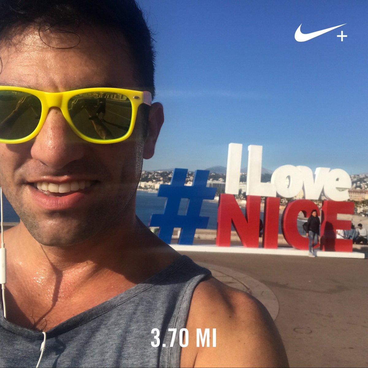 sunshineboy78's tweet photo. Ran 3.70 miles with Nike+ Run Club #sweatfilter #nikeplus #runnice #gayrunner #marathontraining https://t.co/fKFsKU2SLE