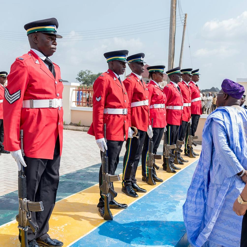 housesforafrica's tweet photo. Fmr @NGRPresident Olusegun Obasanjo officially commissioned River Park Estate Abuja on Monday 23rd October 2017.
#hfan #HousesForAfrica https://t.co/ZMjH0D2VqH