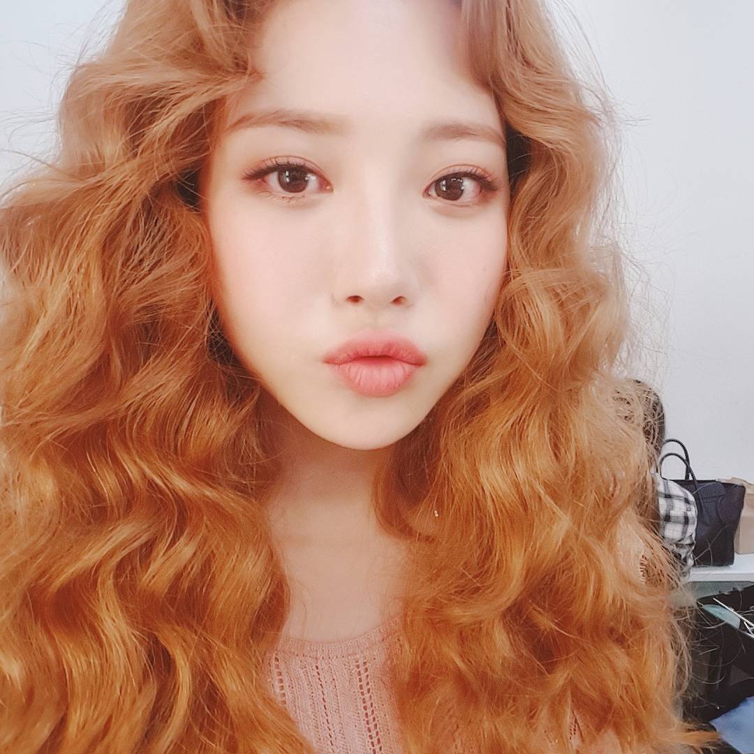 yuraloops's tweet photo. she's a goddess https://t.co/7JXdpLXc78