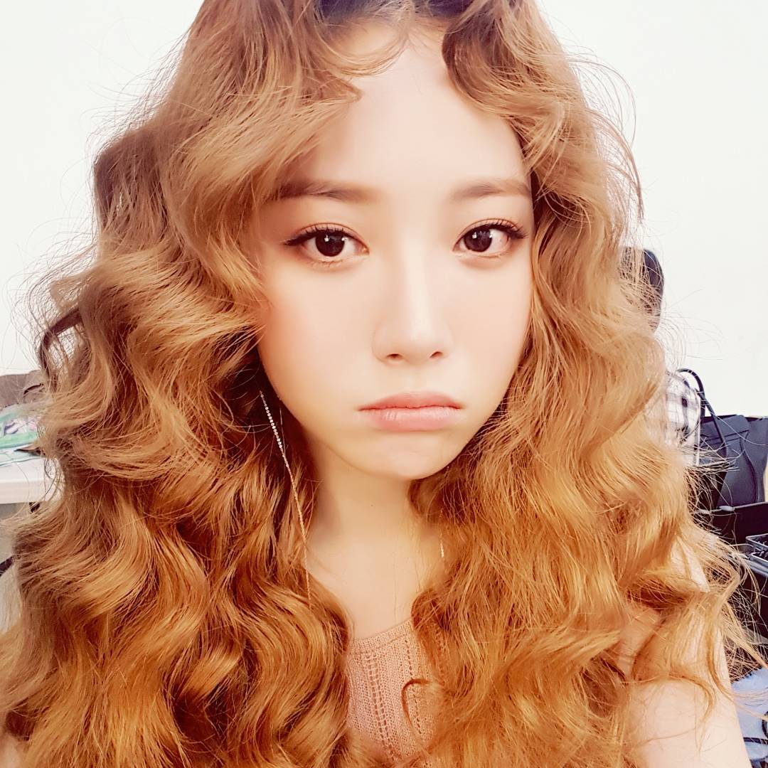yuraloops's tweet photo. she's a goddess https://t.co/7JXdpLXc78
