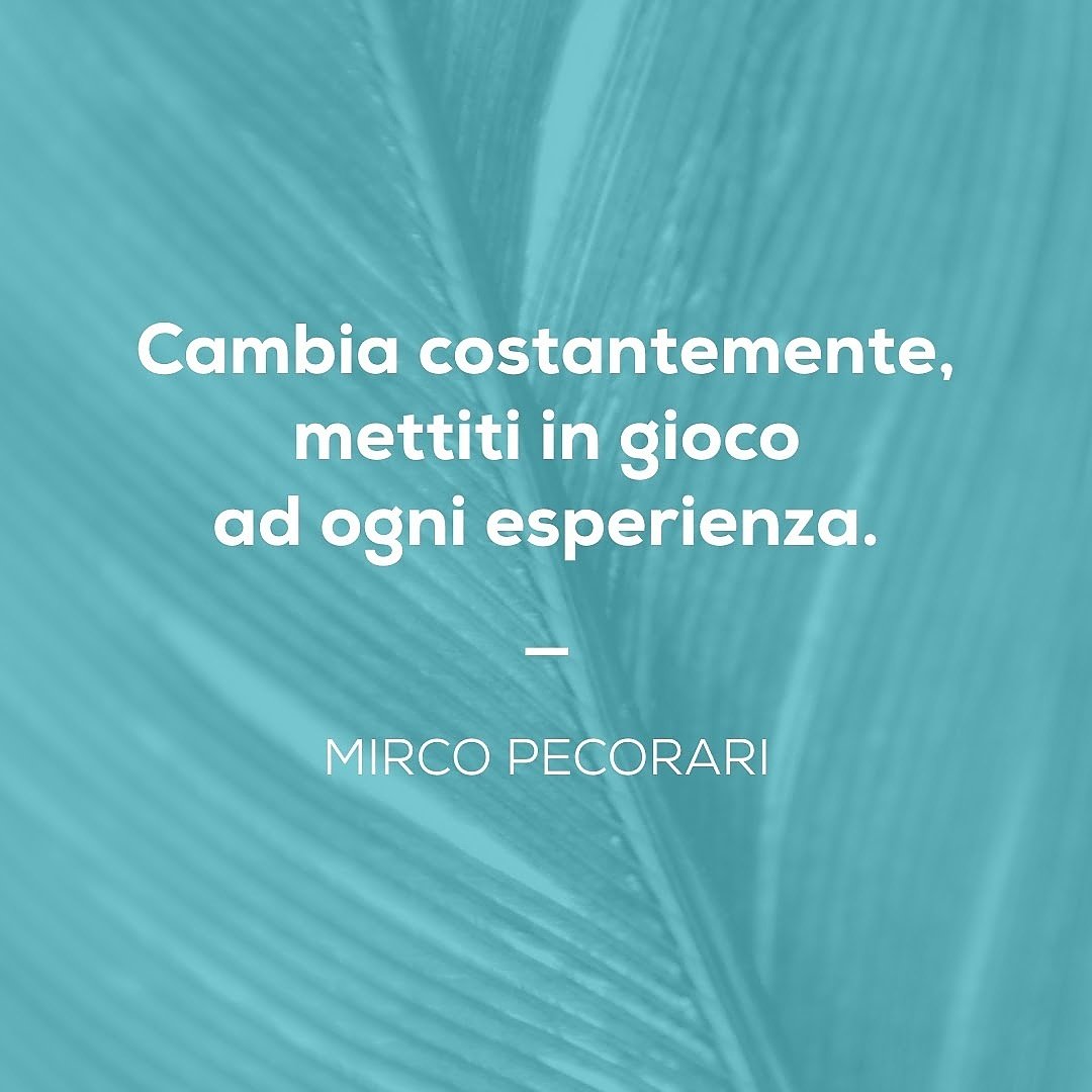 lapiumabluita's tweet photo. Cambia costantemente, mettiti in gioco ad ogni #esperienza.🛫 Mirco Pecorari, Aircraft Designer
#lapiumablu #spiccareilvolo #unasoladomanda https://t.co/43Y1jsIv5D