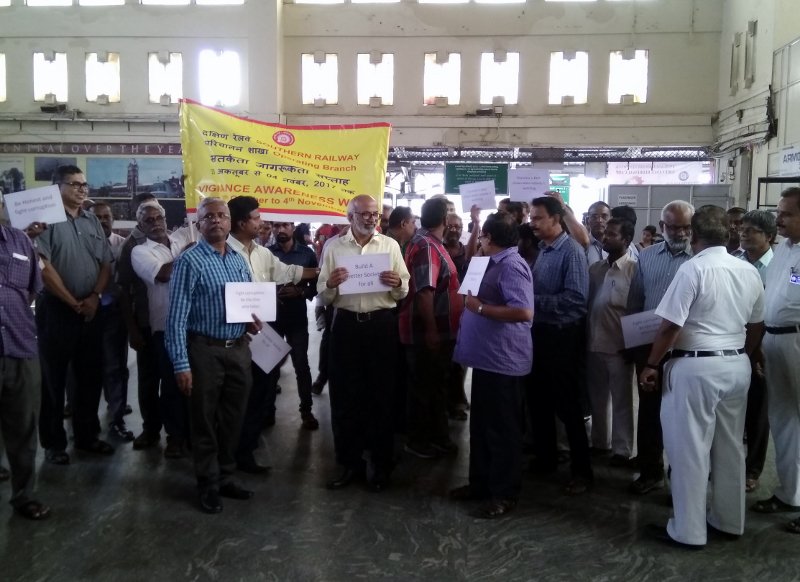 COM@SOUTHERNRAILWAY tweet media