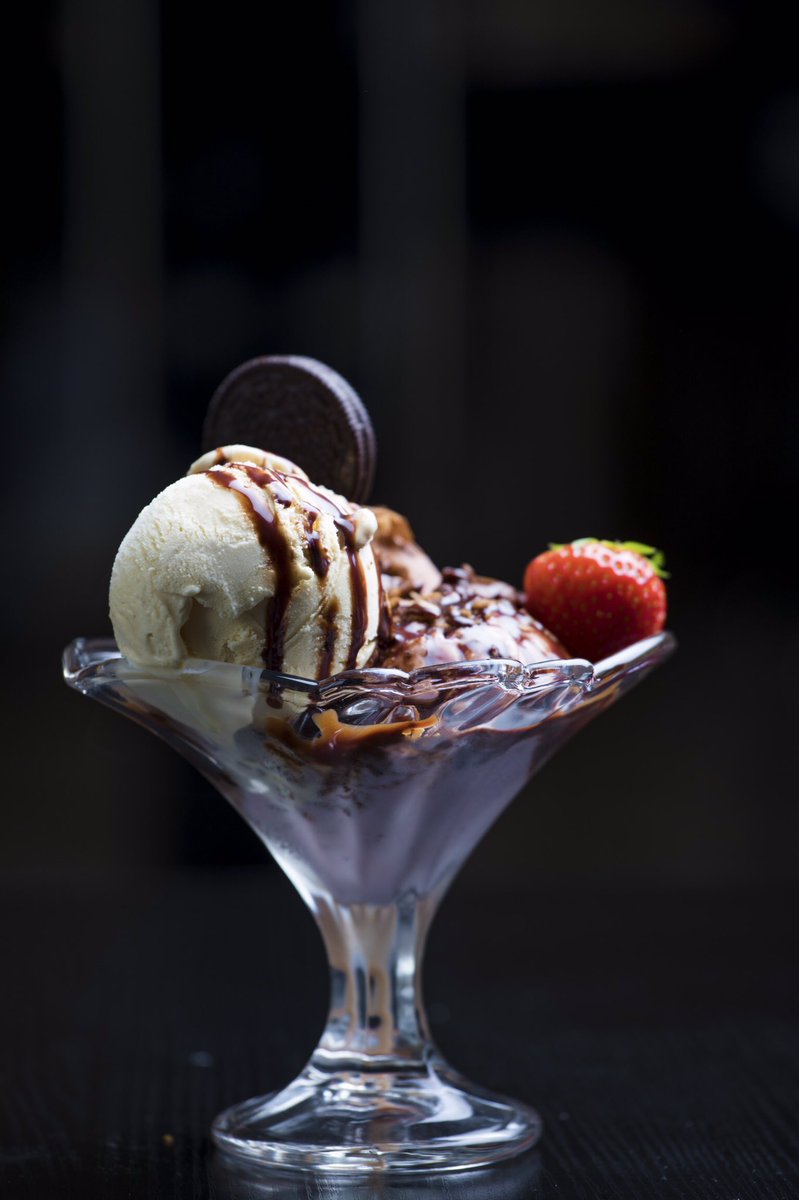 WaffleWayNG's tweet photo. The #WaffleStop Ice Cream combo now available at the Waffle Stop Cafe! The ideal remedy for a hot day!  ☀️#Abuja #Nigeria🍨🍦🍫 📸: @envy365 https://t.co/Pbpe9FbmCk