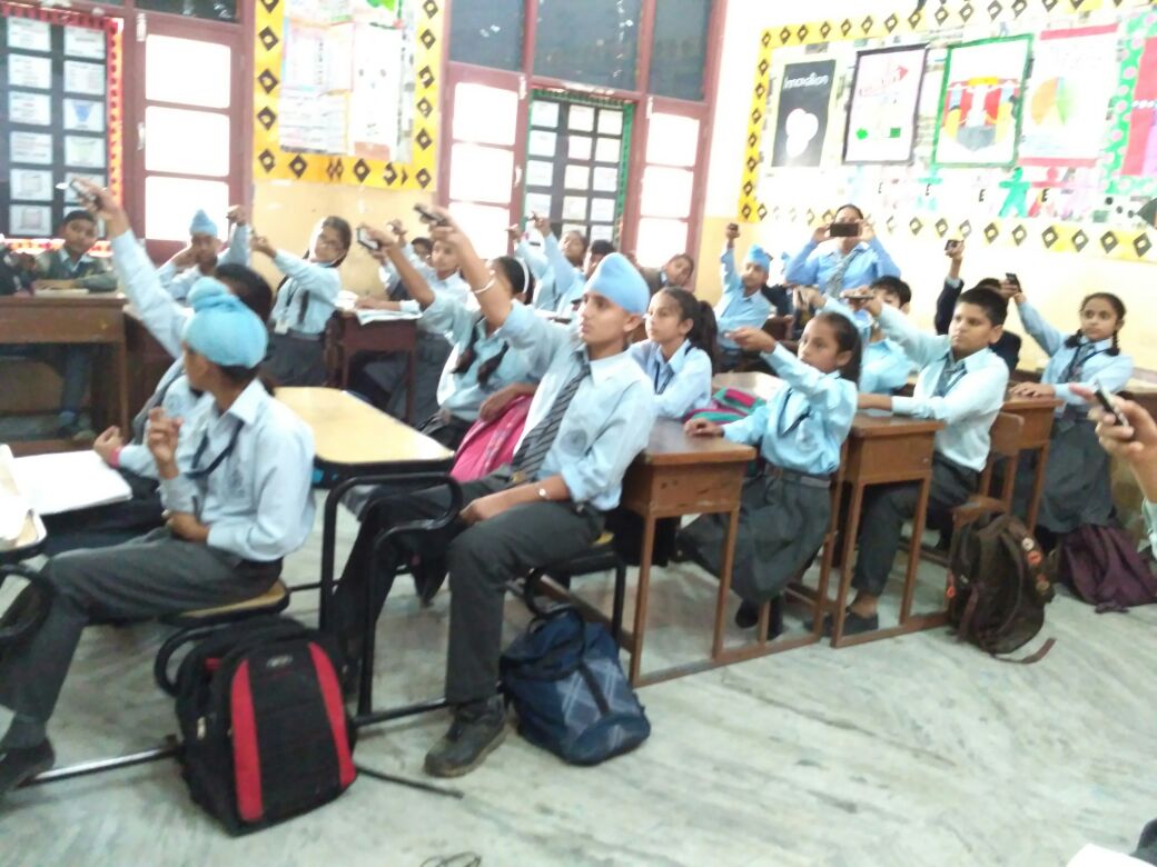 meenakshi2018's tweet photo. Grade VI ss excited and busy doing their SAS activity for Vigilence Awareness Week #msftedu #msftschool #MIeexpert https://t.co/Gm1MLxRh5d