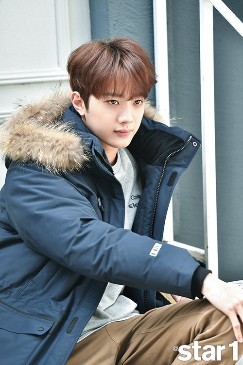 WannaOneUpdate's tweet photo. Wanna One x Eider x Star1 https://t.co/bqgU7ATKRr