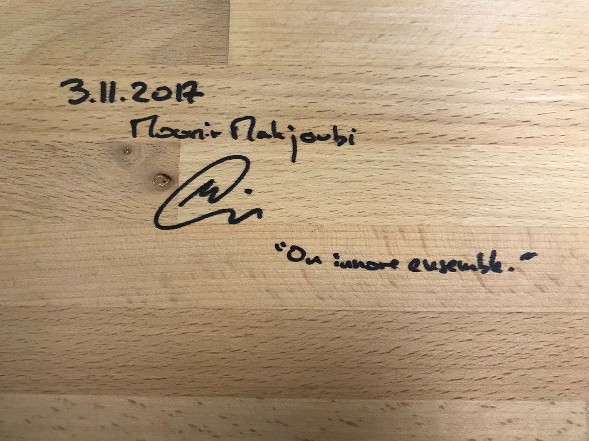 merci <a href="/Mounir/">Mounir Mahjoubi</a> pour cette rencontre au <a href="/DocksNum/">Les Docks Numériques</a> avec les startups de l’écosystème local #tourdesstartups innovons ensemble #rendslemarqueur😉