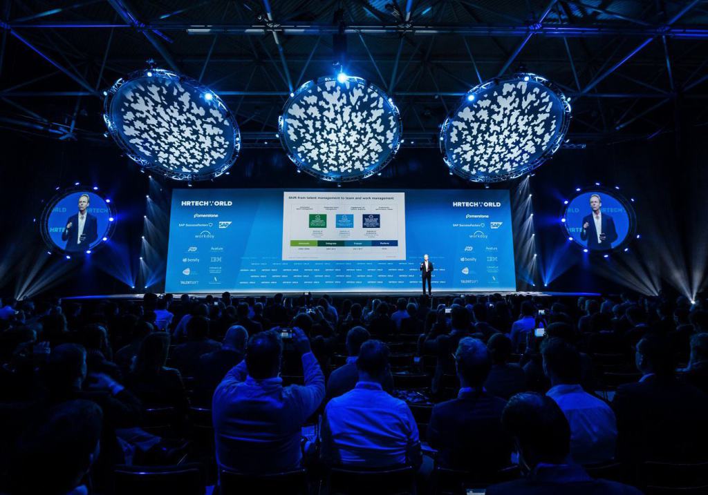 Josh_Bersin's tweet photo. HR Technology in 2018: Ten Disruptions Ahead https://t.co/Tj3yhZX5fy https://t.co/pajIWWNLOJ