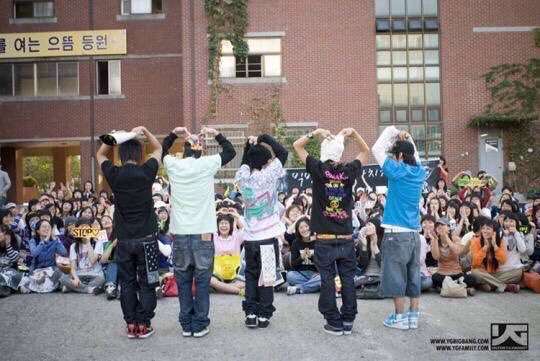 arakawa368's tweet photo. #TOP30years생일1104 
#HAPPYTOPDAY 
#탑셍일츄쯔카헤 
#Happy30TOPDay 
 #タプセンイル 
#11월4일 
#HappyTOPday 
センイルチュッカヘヨ https://t.co/q4ihMo6nBe