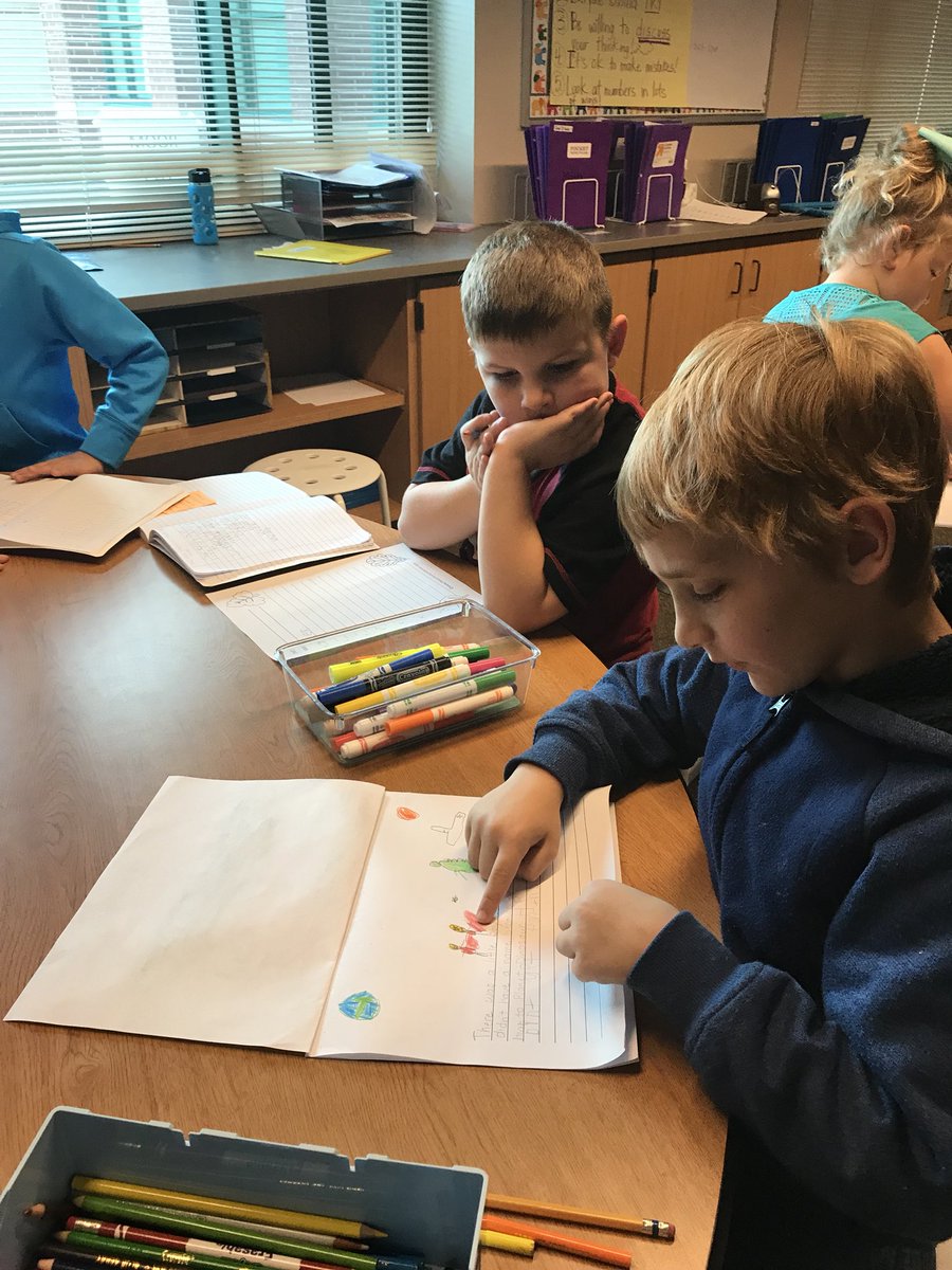 MrsMoodyPRE's tweet photo. Love seeing our writers in action! Many of the writers were self-assessing themselves! #creatingwriters #mtes1718 https://t.co/vGO7be7Zmz