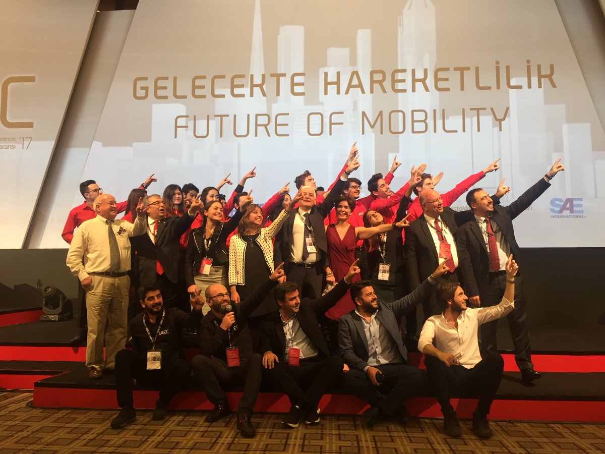 #IAEC17’nin sonuna geldik. Tüm konuşmacı, katılımcı ve emeği geçenlere teşekkürler. Gelecek yıl görüşmek dileğiyle...