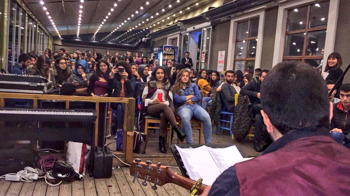 BezmialemSKS's tweet photo. Aküstik Akşamı etkinliğimiz tüm heyecanı ile devam ediyor https://t.co/NBNxyctVrZ