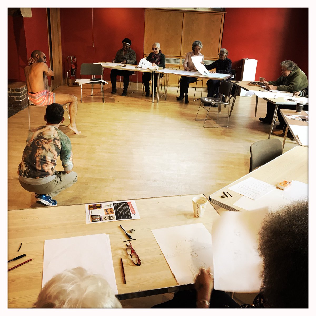 LateLibrary's tweet photo. Excellent #life #drawing with @SuttonHouseNT #recycled #teenagers with the lovely Leo &amp; Roy from @wearestarkers https://t.co/w1RdT6xAFd